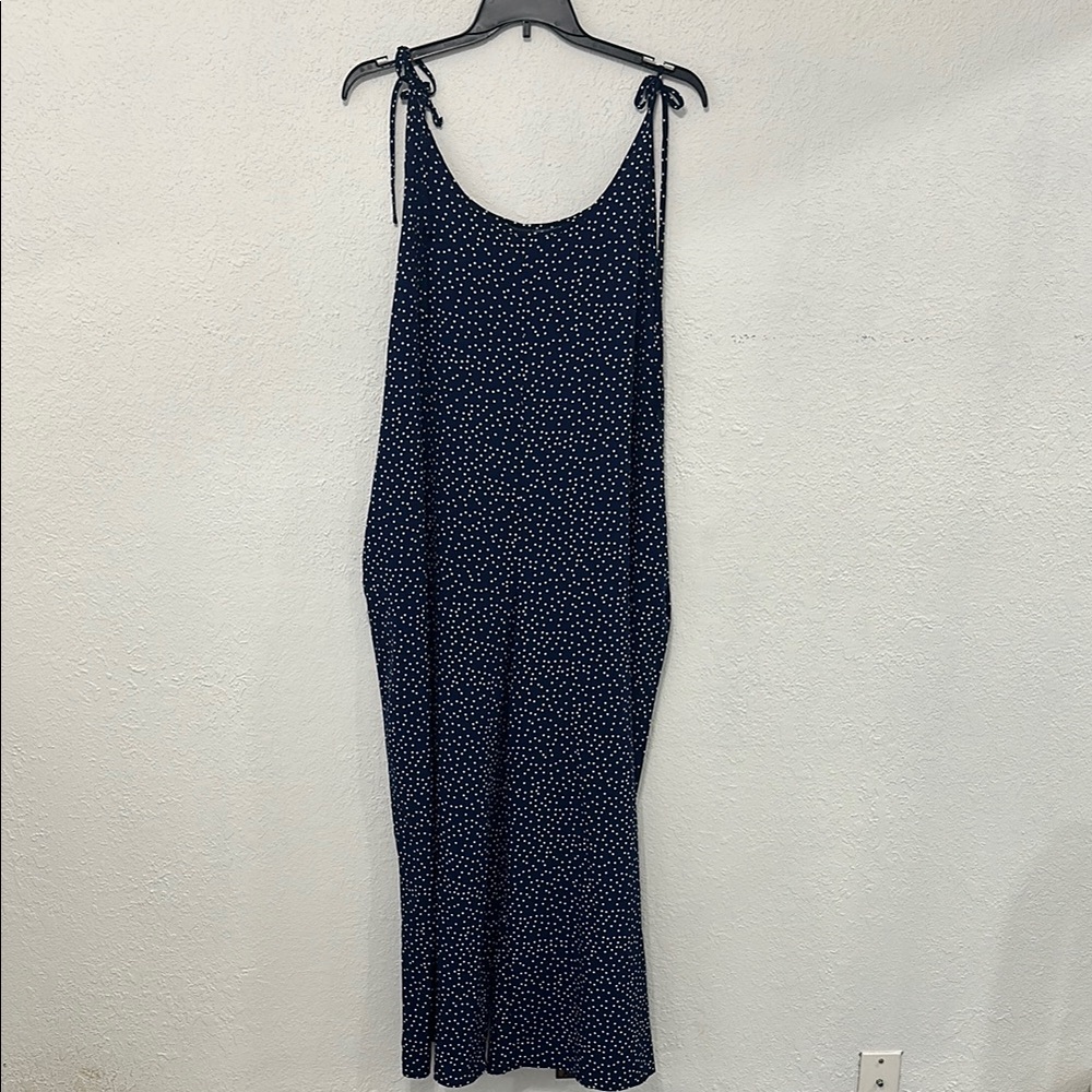 ⭐️3/$12 Navy Blue Polka pantsuit romper